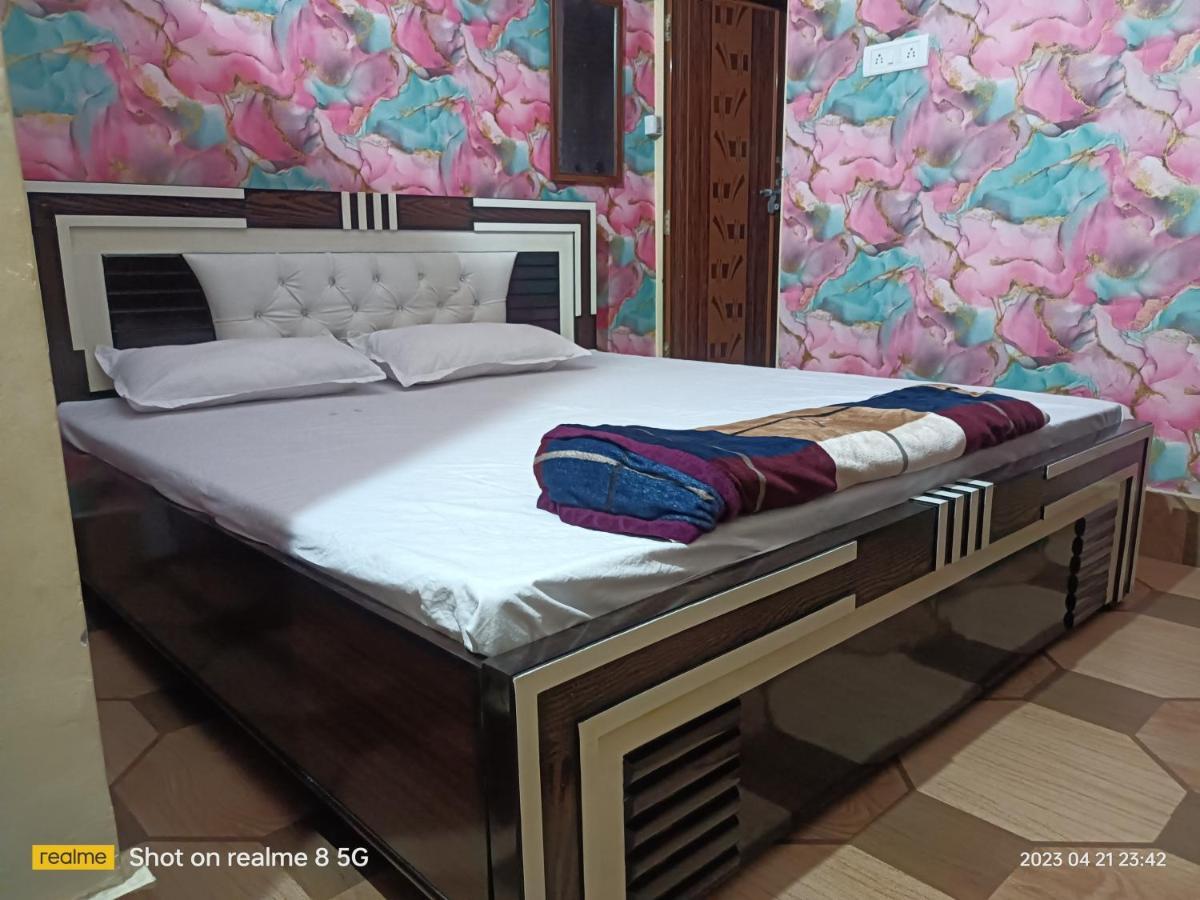Maa Gauri Paying Guest House Varanasi Dış mekan fotoğraf